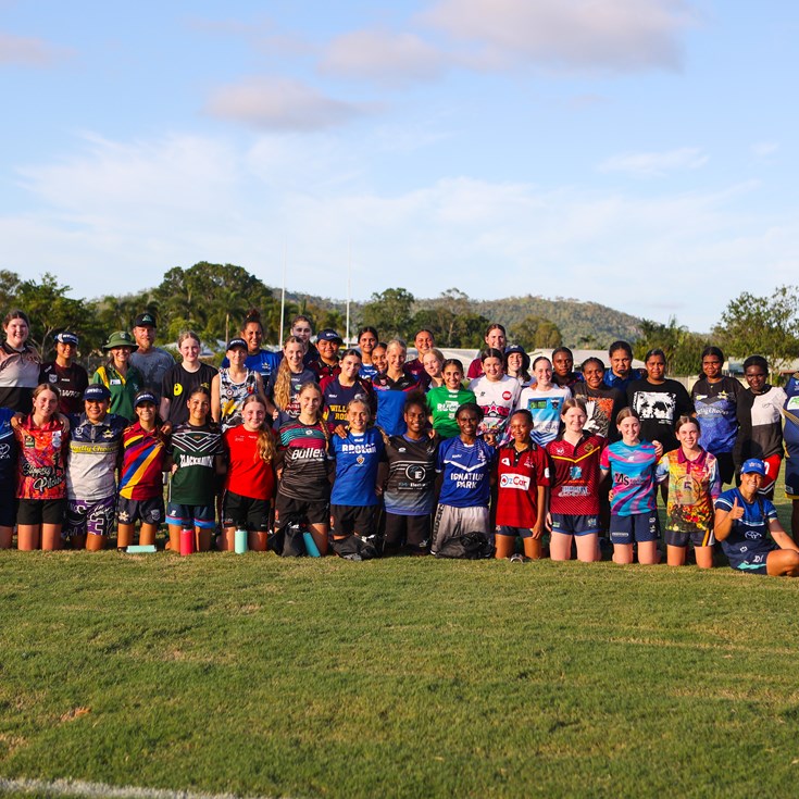 GALLERY: NRLW Cowboys come and try clinic