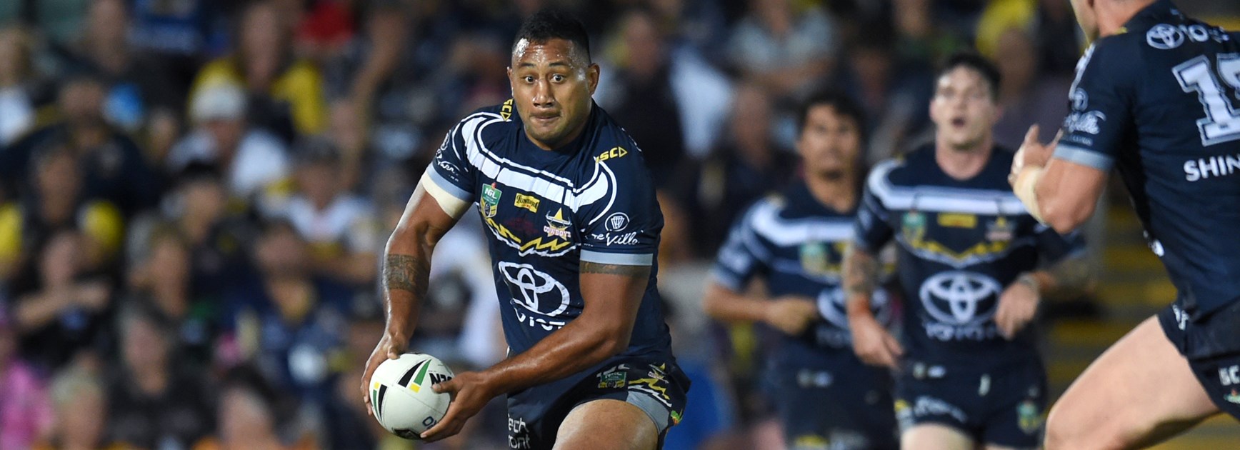 Molo extends stay with Cowboys