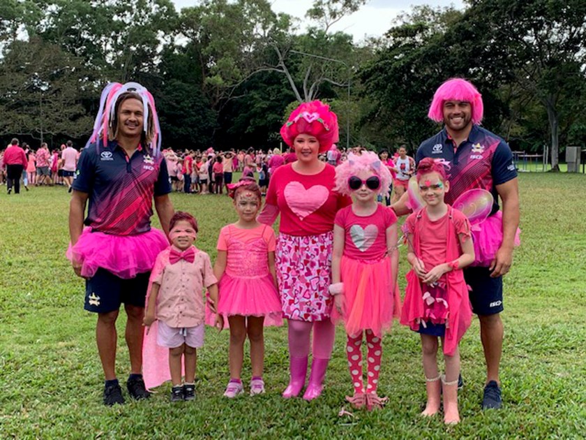 Ray Thompson & Antonio Winterstein visiting Woree State School for Pink It Forward Day