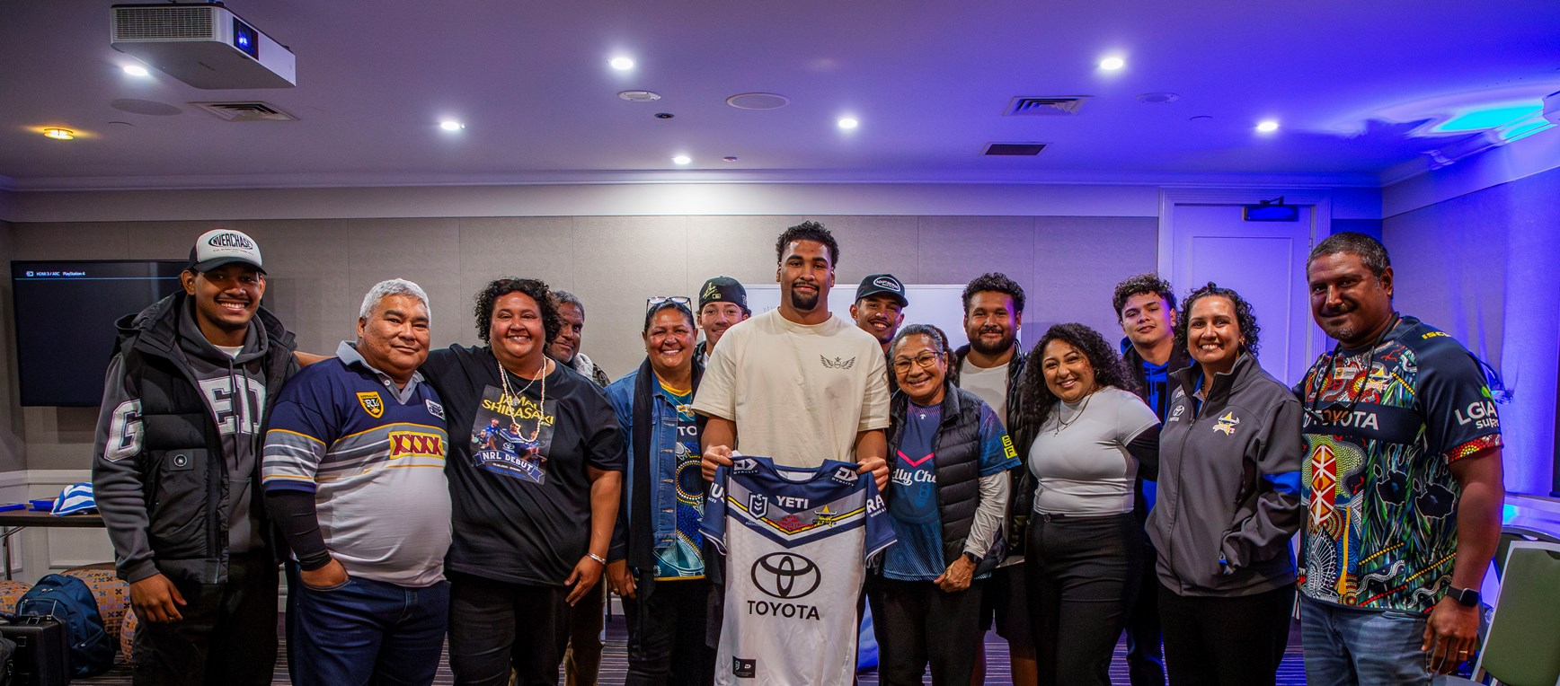 Gallery: Purdue & Shibasaki receive their NRL debut jerseys