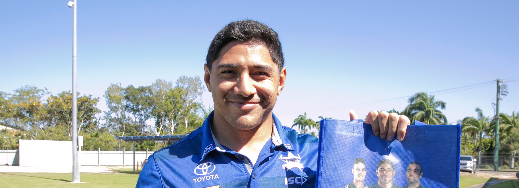 Stockland Townsville releases Cowboys-themed reusable bags