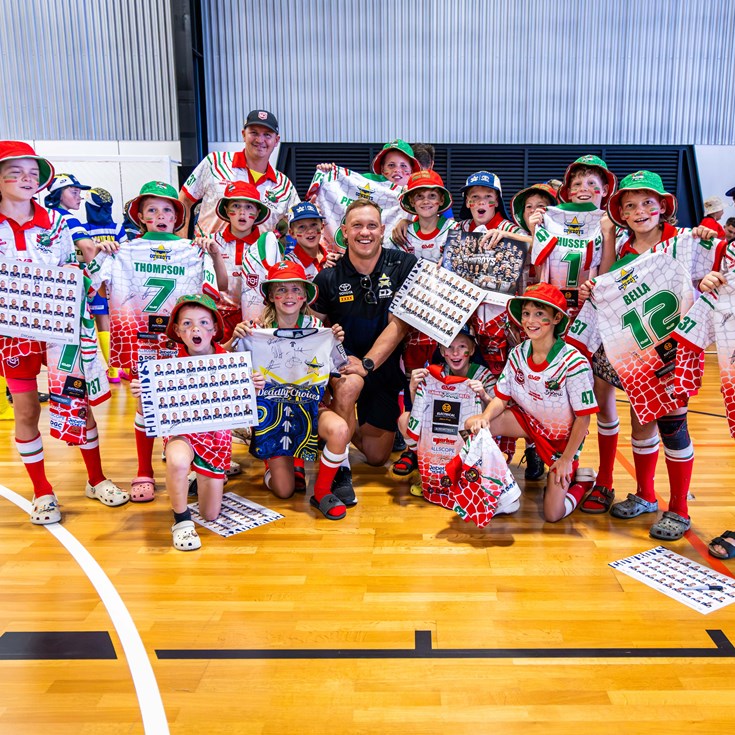 Gallery: Best of the 2026 Laurie Spina signing session