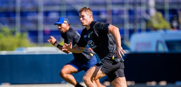 Gallery: Edwards' first training session as a Cowboy