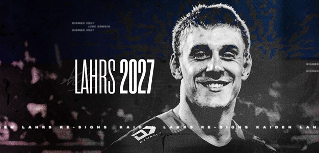 Cowboys re-sign Lahrs